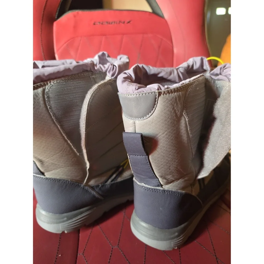 Lands End Grey Quilted Winter Snow Boots Neon Yellow Accents Size 7 M